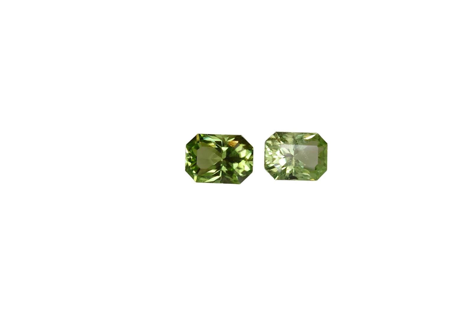 1.3ct Natural Peridot Pair Faceted Loose Gemstone From Pakistan — view 1